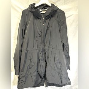 Athleta lightweight raincoat